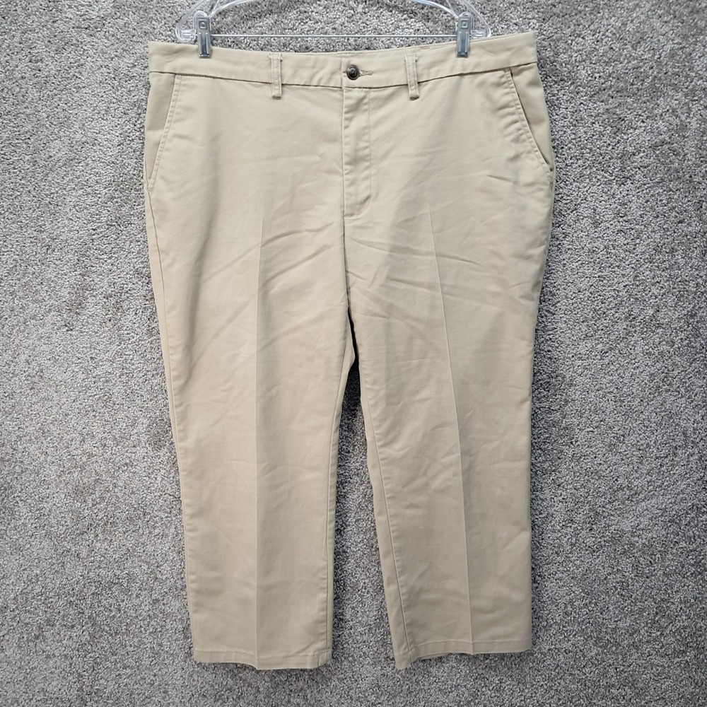 St Johns Bay Mens Universal Easy Care Khaki Pants Tan Measures 42x26